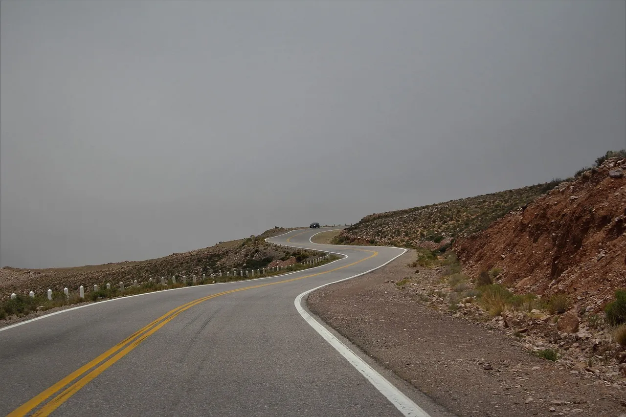 I 70 passing through Spotted Wolf Canyon, in Utah